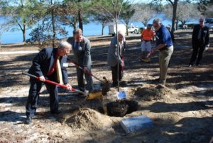 CHRISTOPHER MITCHELL,  JERRY “THE BEAVE” MATHERS, Dennis Ray and Mayor Bob Campbell plant a tree in the lakeyard, one of many events at the Florida Chautauqua 2016 Assembly, Jan. 28 - 31, in DeFuniak Springs. (Photo by By Jeffrey Powell) 